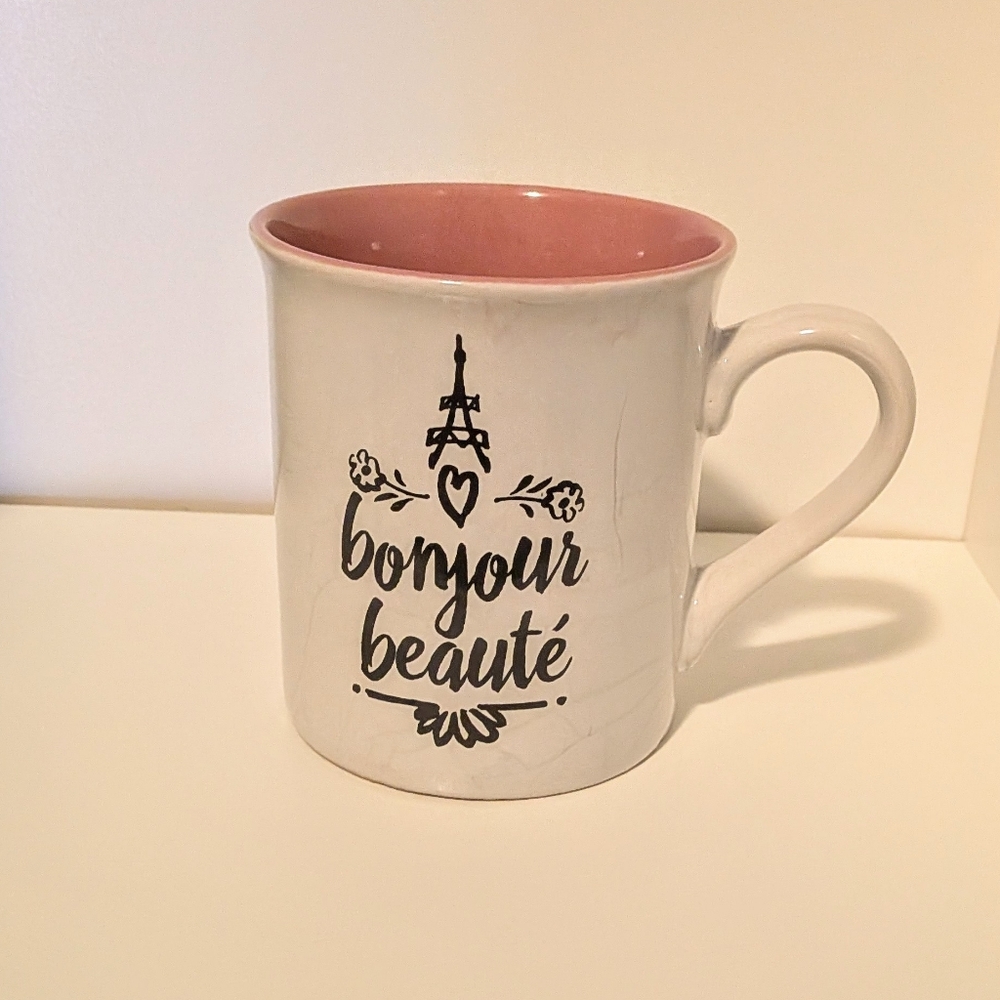 Bonjour Beauté Mug with Pink Interior